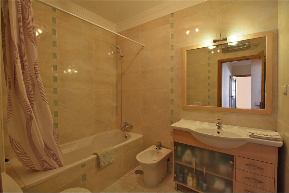 Bel Appartement Centre De Тавира Экстерьер фото
